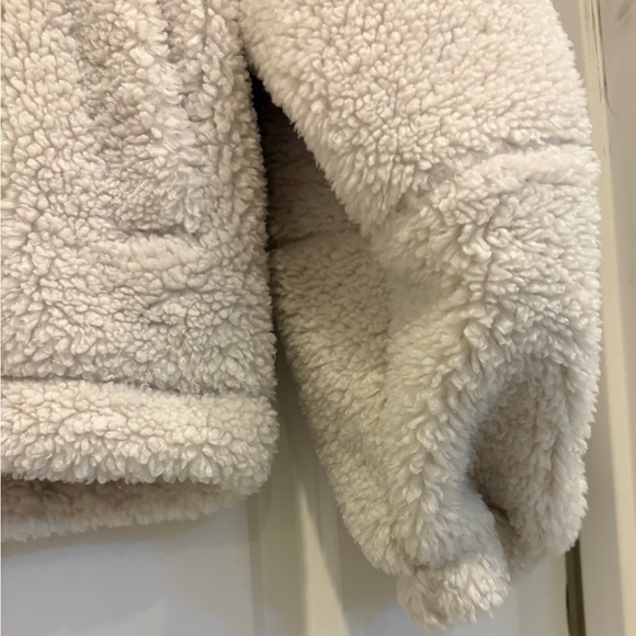 Lululemon Athletica Drawstring Waist Sherpa Jacket - Picture 10 of 16